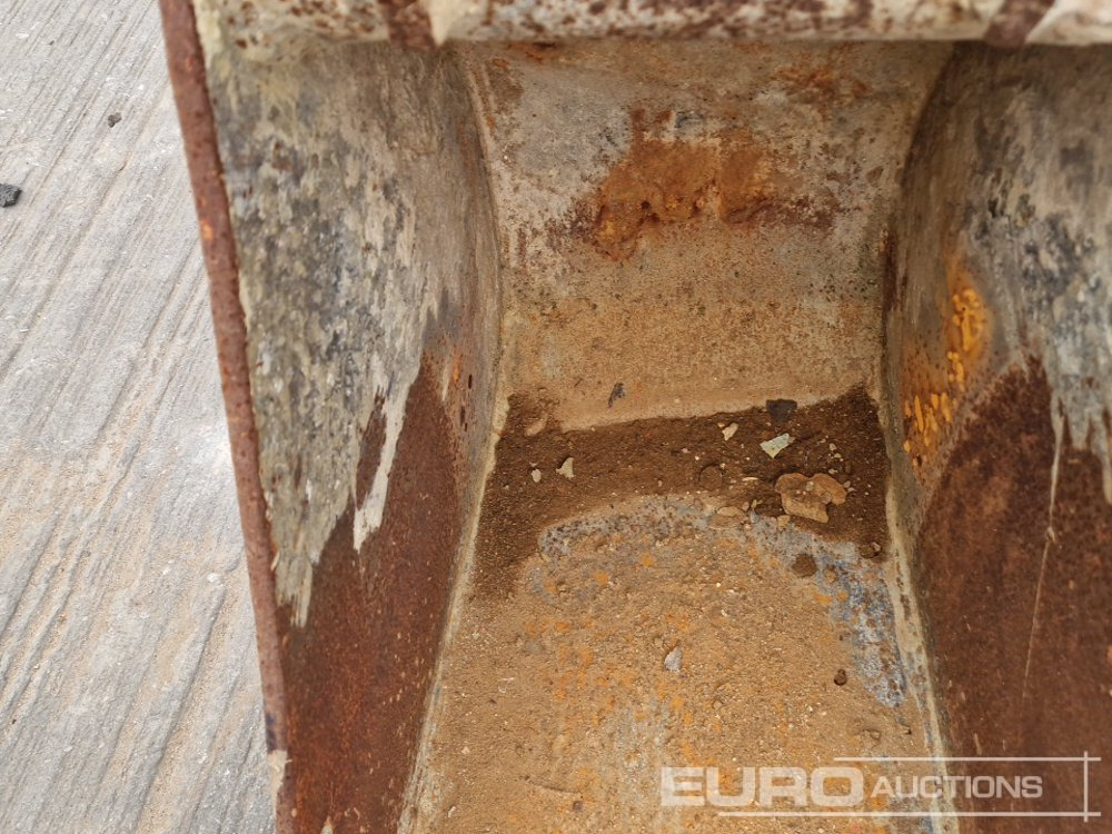 Kova 46" Ditching, 30", 12", 12", 9" Digging Bucket 35-40mm Pin to suit Mini Excavator: fotoğraf 19