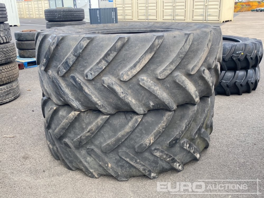 650/65R42 Michelin Tyres (2 of) - Lastik: fotoğraf 1 650/65R42 Michelin Tyres (2 of) - Lastik: fotoğraf 1
