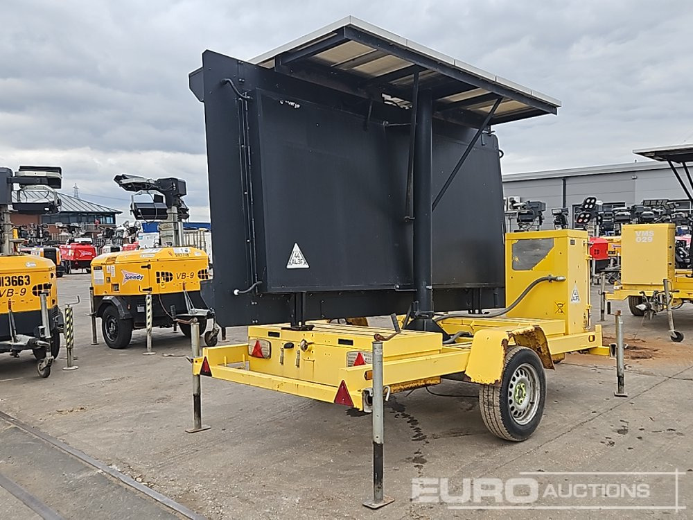 American Signal Co 42100 - İş makinası römorku: fotoğraf 5 American Signal Co 42100 - İş makinası römorku: fotoğraf 5