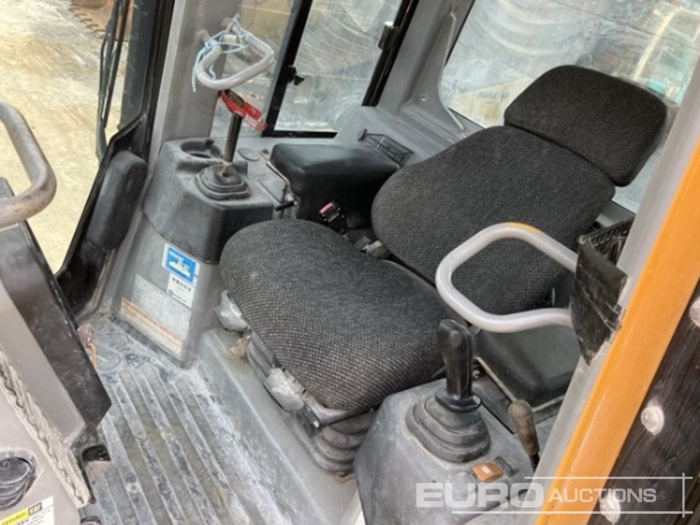 Buldozer CAT D4G: fotoğraf 12