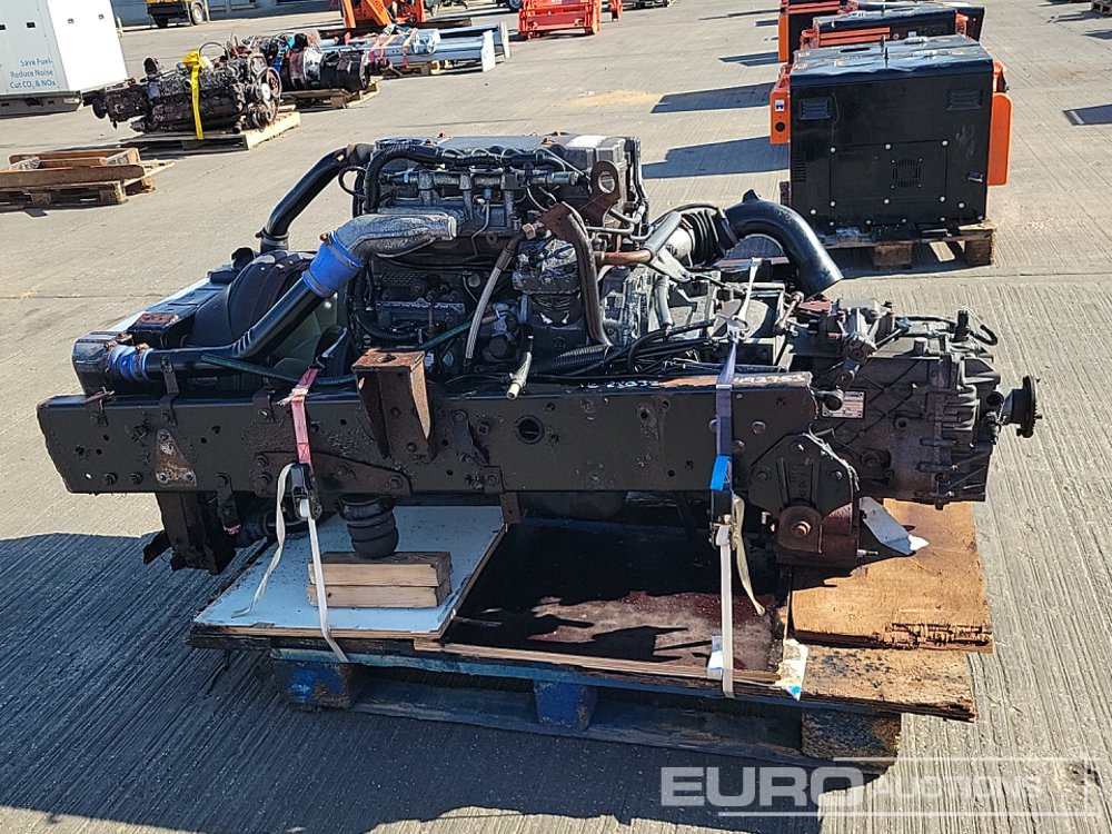 Cummins 4 Cylinder Powerpack - Motor: fotoğraf 2 Cummins 4 Cylinder Powerpack - Motor: fotoğraf 2