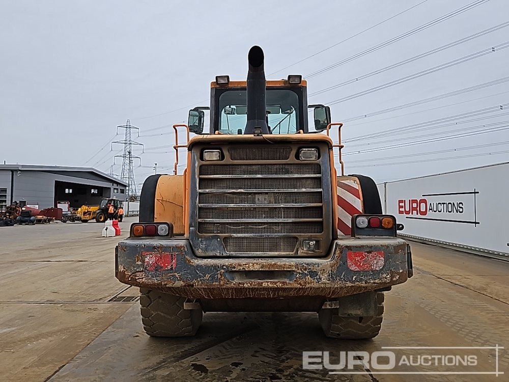 Doosan DL300 - Tekerlekli yükleyici: fotoğraf 4 Doosan DL300 - Tekerlekli yükleyici: fotoğraf 4