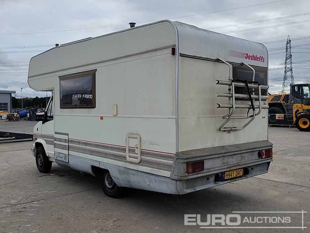 Fiat Ducato - Alkovenli karavan: fotoğraf 3 Fiat Ducato - Alkovenli karavan: fotoğraf 3