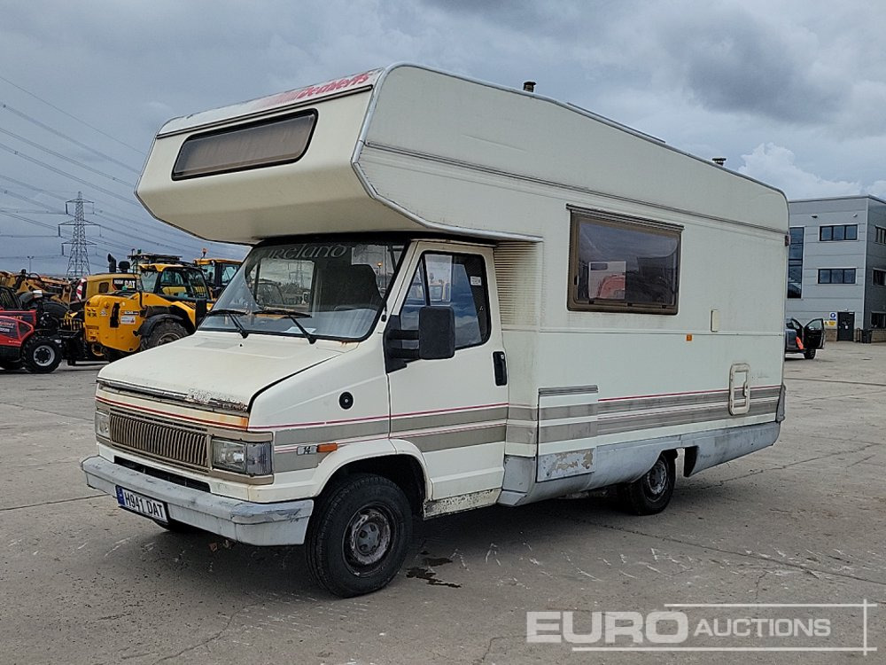 Fiat Ducato - Alkovenli karavan: fotoğraf 1 Fiat Ducato - Alkovenli karavan: fotoğraf 1