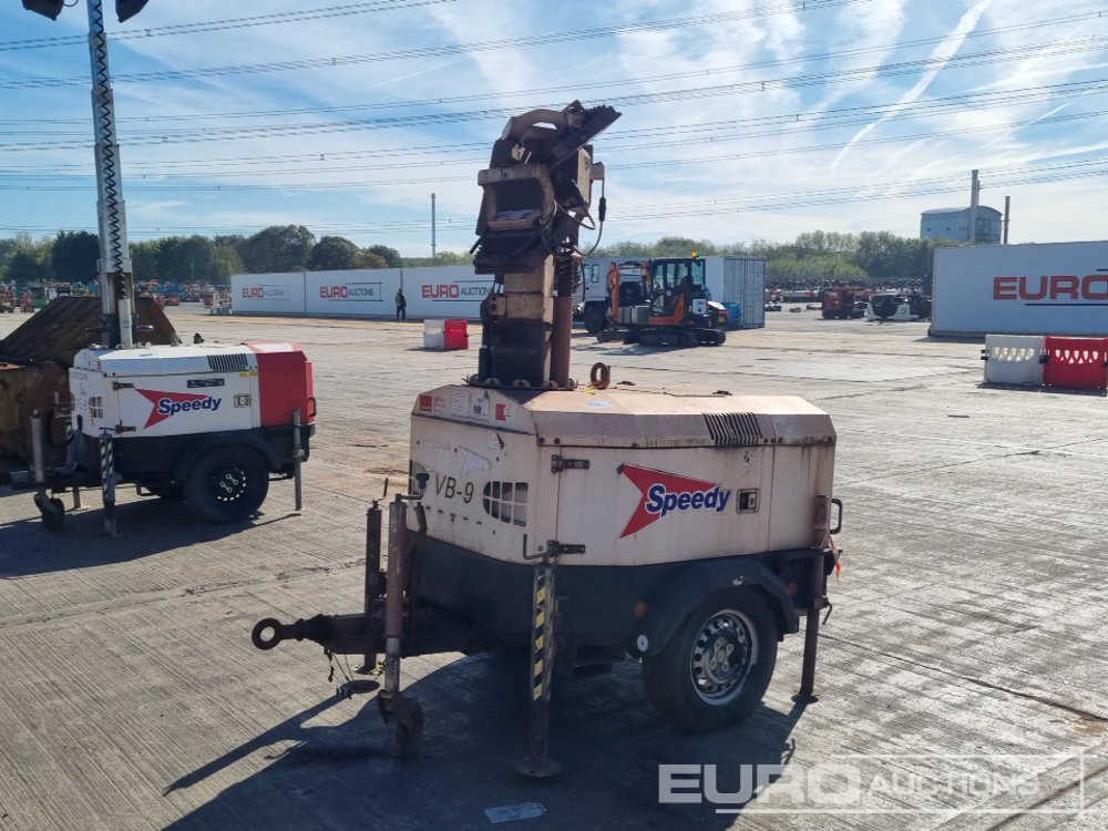 Generac VB-9 - Aydınlatma kulesi: fotoğraf 1 Generac VB-9 - Aydınlatma kulesi: fotoğraf 1