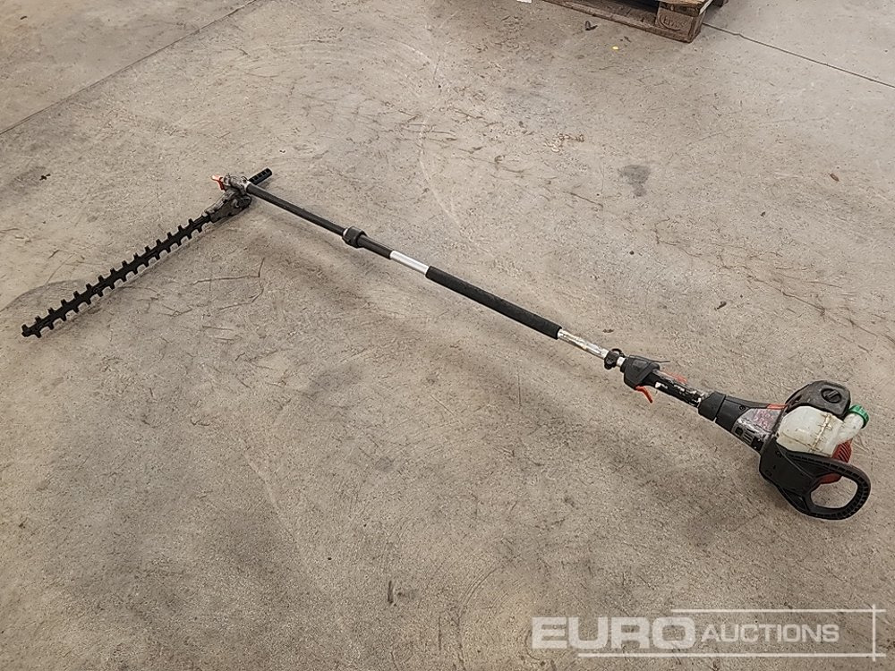 Husqvarna 325HE4 Petrol Pole Hedge Trimmer - Garaj ekipman: fotoğraf 3 Husqvarna 325HE4 Petrol Pole Hedge Trimmer - Garaj ekipman: fotoğraf 3