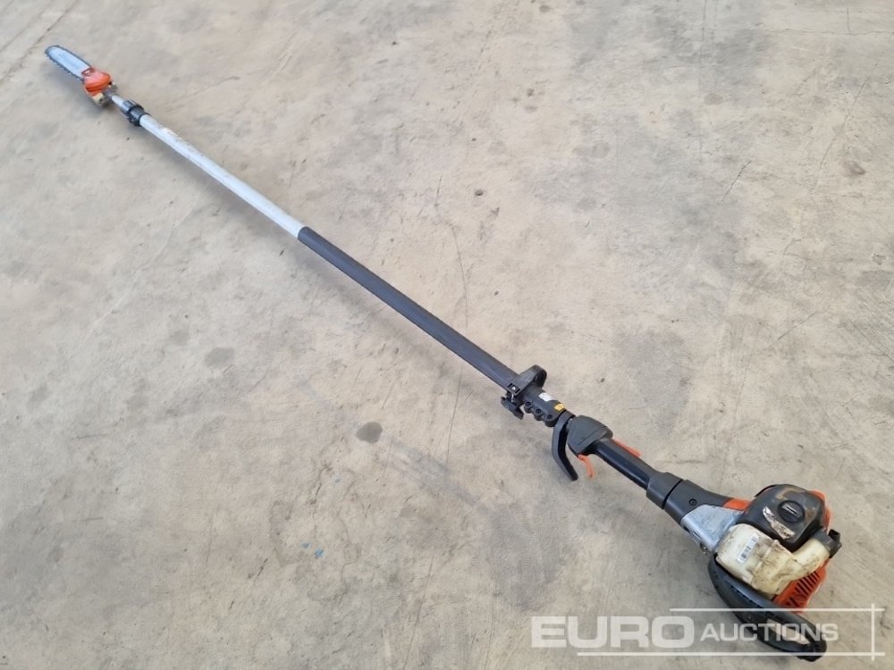 Husqvarna 525PT5S Petrol Pole Chainsaw - Garaj ekipman: fotoğraf 2 Husqvarna 525PT5S Petrol Pole Chainsaw - Garaj ekipman: fotoğraf 2