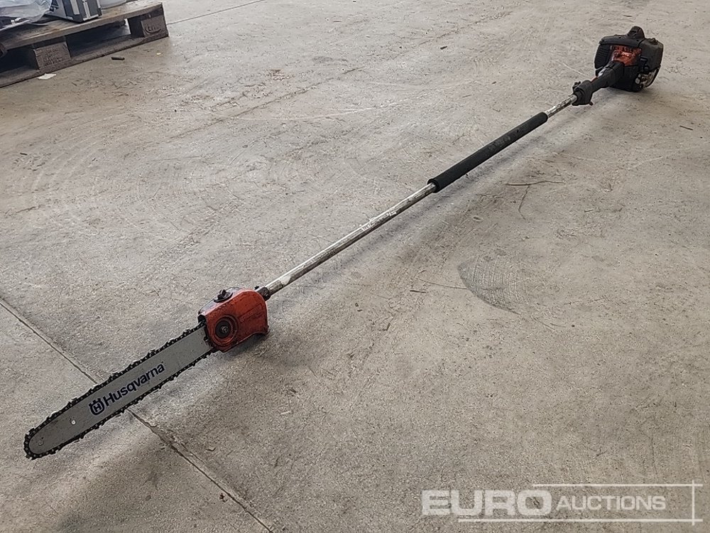 Husqvarna Petrol Pole Chainsaw - Garaj ekipman: fotoğraf 2 Husqvarna Petrol Pole Chainsaw - Garaj ekipman: fotoğraf 2