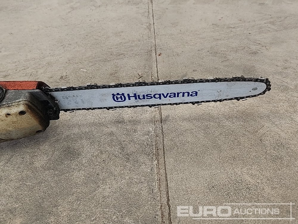Husqvarna Petrol Pole Chainsaw - Garaj ekipman: fotoğraf 5 Husqvarna Petrol Pole Chainsaw - Garaj ekipman: fotoğraf 5