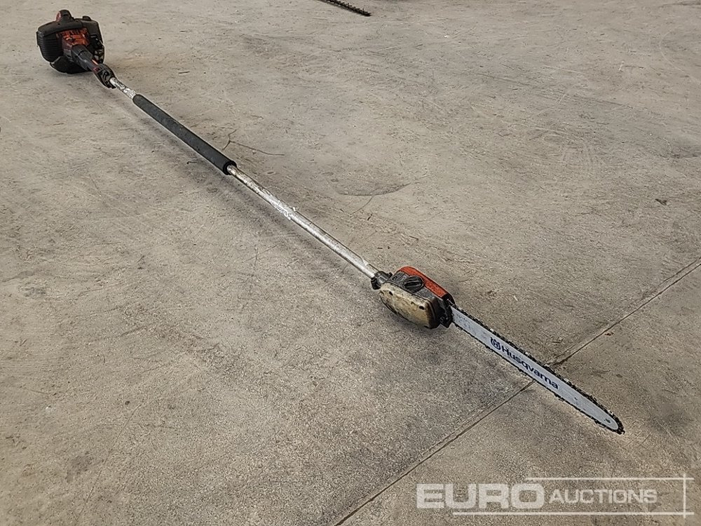 Husqvarna Petrol Pole Chainsaw - Garaj ekipman: fotoğraf 1 Husqvarna Petrol Pole Chainsaw - Garaj ekipman: fotoğraf 1