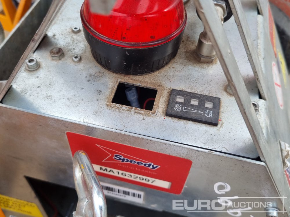 Asfalt döşeme aracı Husqvarna Walk Behind Petrol Floor Saw, Probst Vacuum Lift & Manhole Cover Lifter (2 of): fotoğraf 18