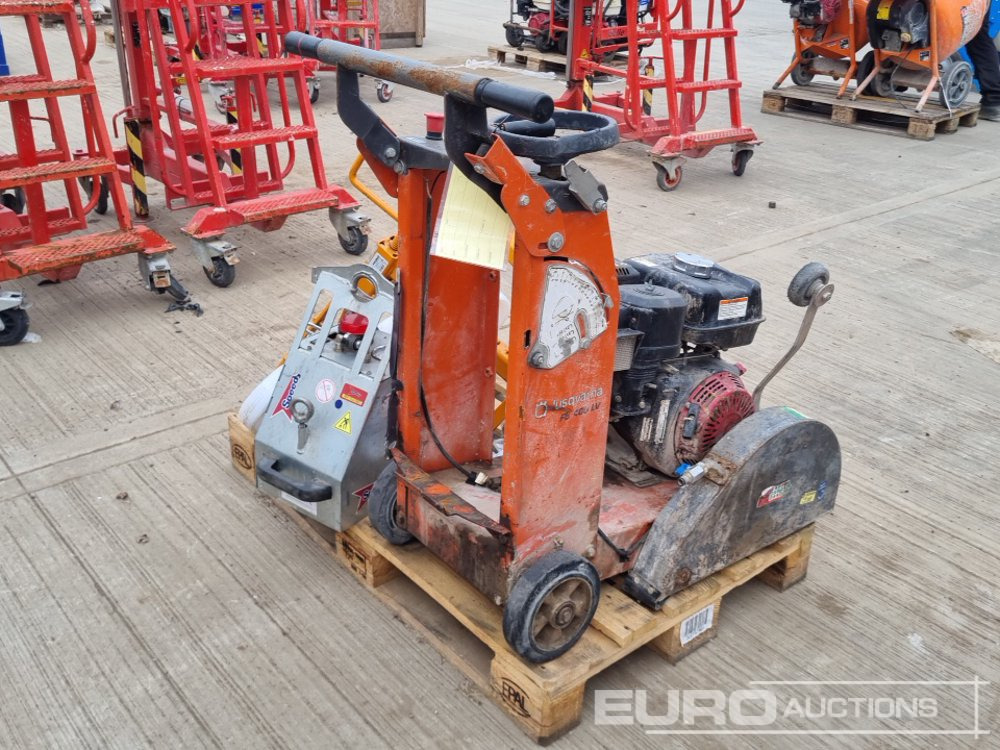 Husqvarna Walk Behind Petrol Floor Saw, Probst Vacuum Lift & Manhole Cover Lifter (2 of) - Asfalt döşeme aracı: fotoğraf 5 Husqvarna Walk Behind Petrol Floor Saw, Probst Vacuum Lift & Manhole Cover Lifter (2 of) - Asfalt döşeme aracı: fotoğraf 5