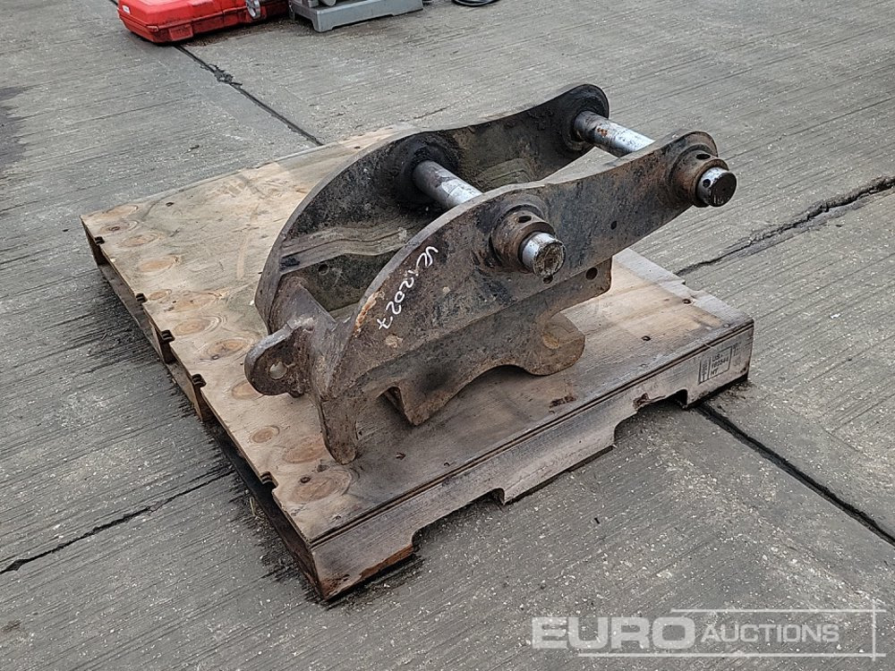 Hydraulic Double Lock Quick Hitch 45mm Pin to suit 4-6 Ton Excavator - Çabuk bağlantı: fotoğraf 1 Hydraulic Double Lock Quick Hitch 45mm Pin to suit 4-6 Ton Excavator - Çabuk bağlantı: fotoğraf 1