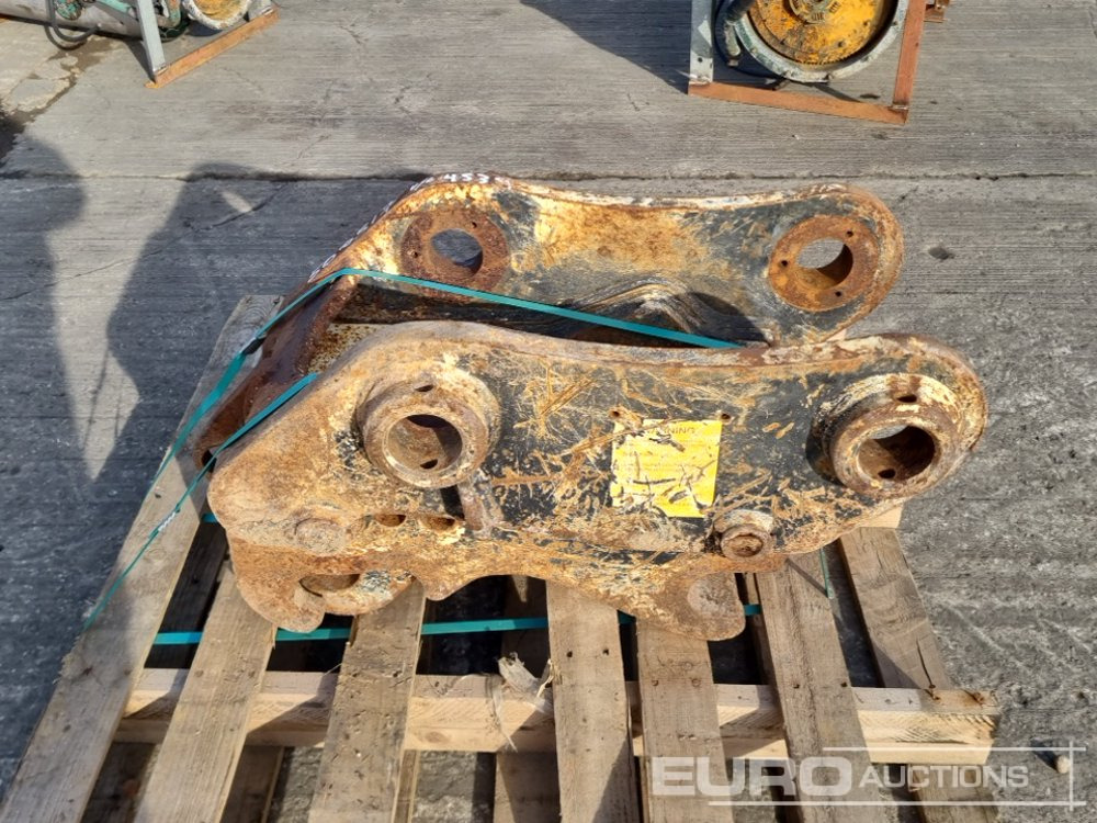 Hydraulic QH 65mm Pin to suit 13 Ton Excavator - Çabuk bağlantı: fotoğraf 2 Hydraulic QH 65mm Pin to suit 13 Ton Excavator - Çabuk bağlantı: fotoğraf 2