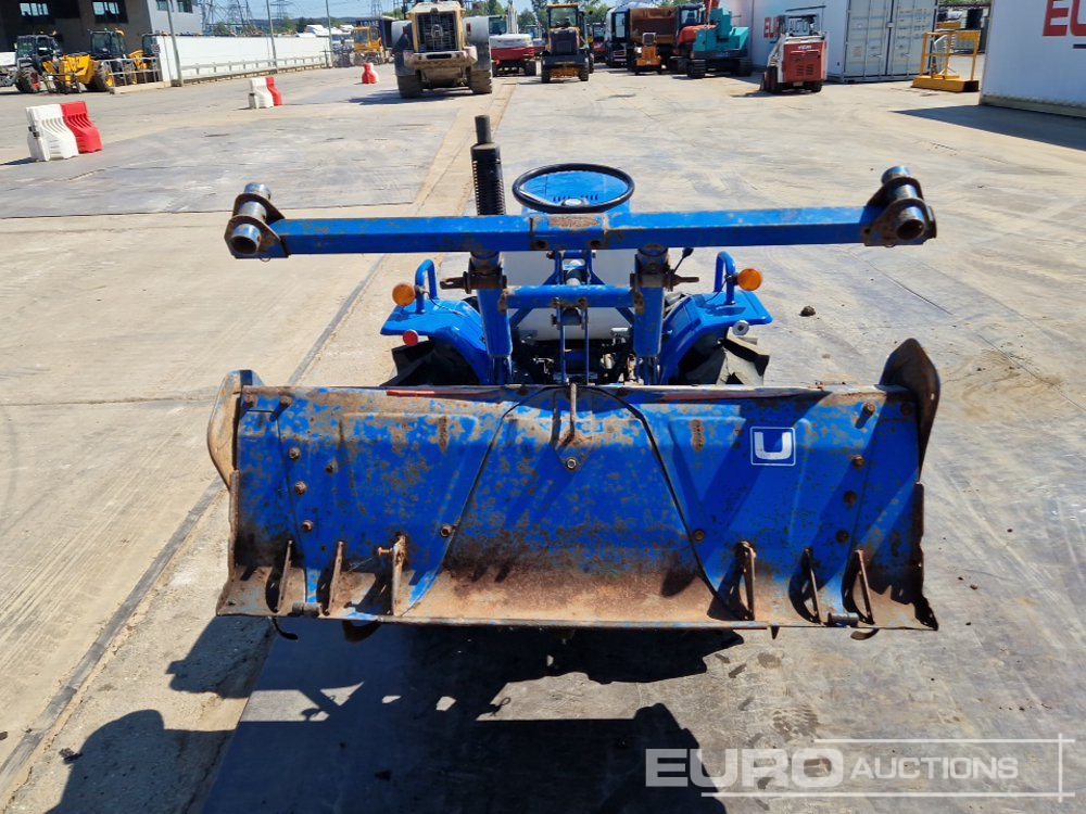 Iseki TX155 - Küçük traktör: fotoğraf 4 Iseki TX155 - Küçük traktör: fotoğraf 4