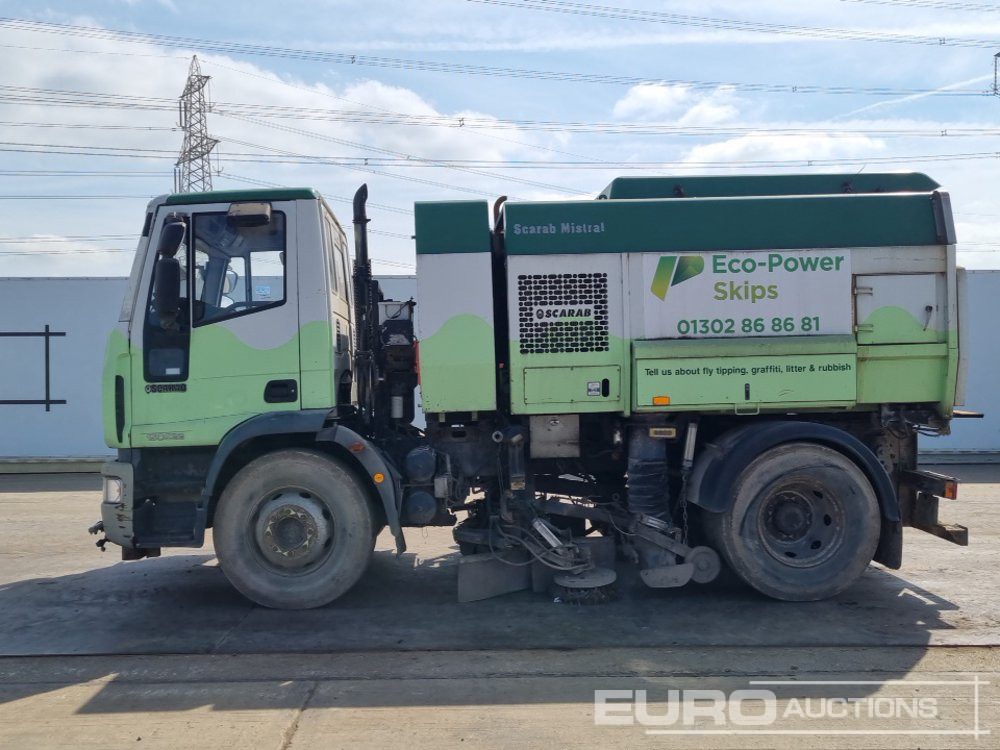 Iveco 150E22 - Yol süpürme aracı: fotoğraf 2 Iveco 150E22 - Yol süpürme aracı: fotoğraf 2