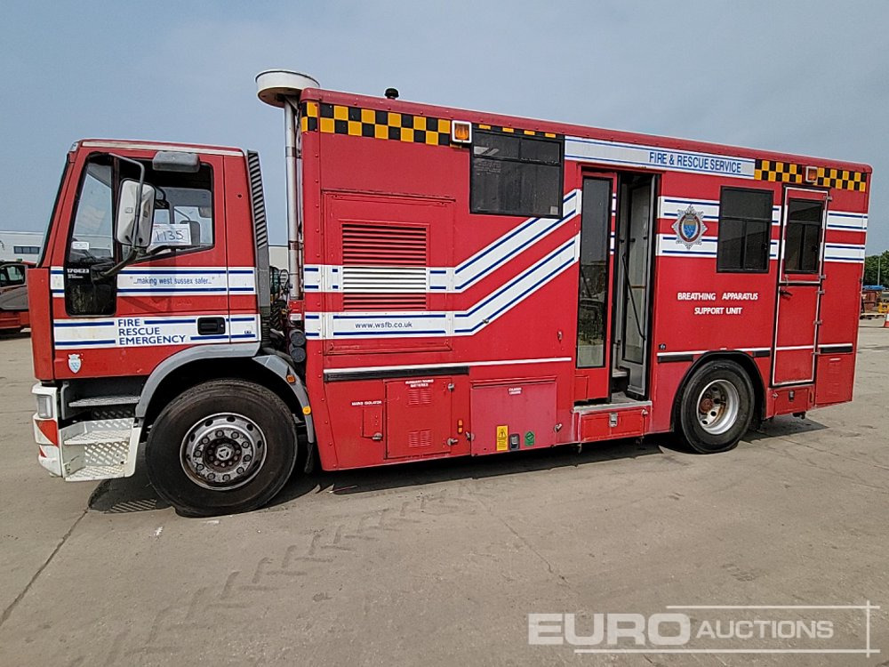 Iveco Ford Super Cargo 170E23, 4x2 Fire Unit, On Board CompressoR, (For Export or Breaking Use Only, Cannot Be Used within UK) (Reg Docs Are NOT Available) - Yol süpürme aracı: fotoğraf 2 Iveco Ford Super Cargo 170E23, 4x2 Fire Unit, On Board CompressoR, (For Export or Breaking Use Only, Cannot Be Used within UK) (Reg Docs Are NOT Available) - Yol süpürme aracı: fotoğraf 2