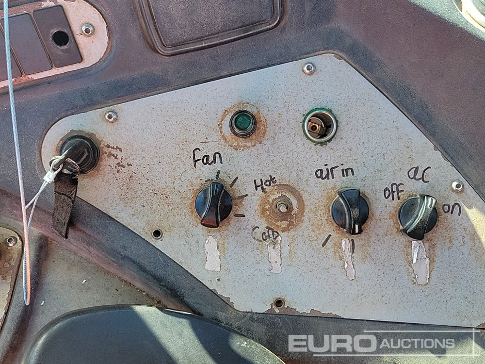 Tekerlekli yükleyici JCB 436: fotoğraf 38
