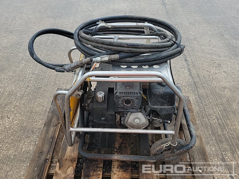 JCB Beaver - Asfalt döşeme aracı: fotoğraf 2 JCB Beaver - Asfalt döşeme aracı: fotoğraf 2