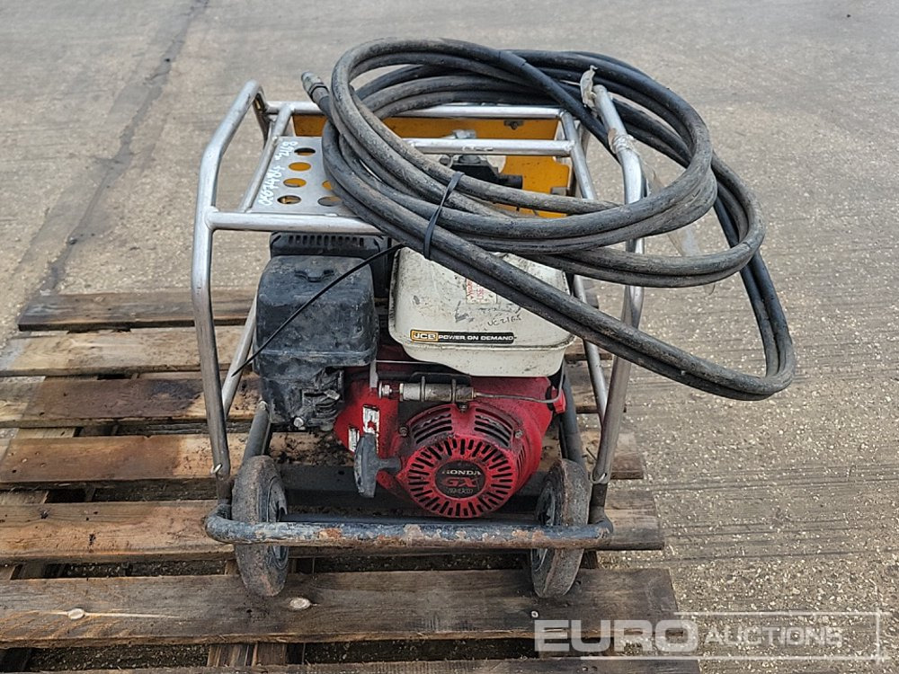 JCB Beaver - Asfalt döşeme aracı: fotoğraf 4 JCB Beaver - Asfalt döşeme aracı: fotoğraf 4