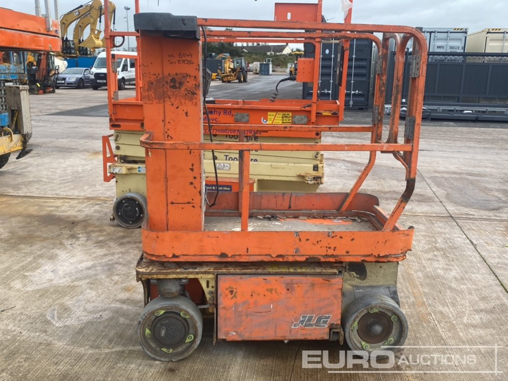 JLG 1230ES - Araçüstü platform: fotoğraf 4 JLG 1230ES - Araçüstü platform: fotoğraf 4