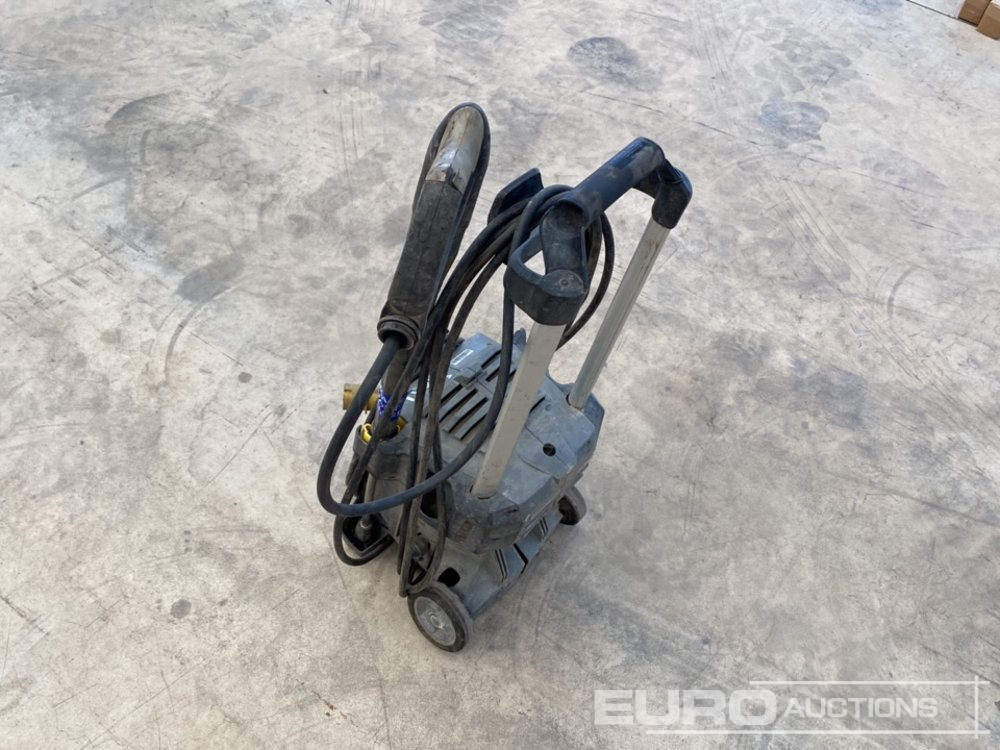 Karcher 110 Volt Pressure Washer - Basınçlı yıkama makinesi: fotoğraf 3 Karcher 110 Volt Pressure Washer - Basınçlı yıkama makinesi: fotoğraf 3