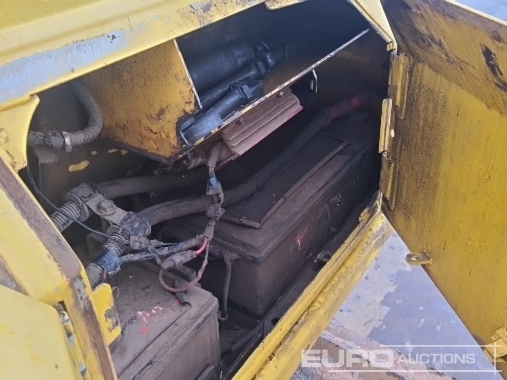 Buldozer Komatsu D65PX-15: fotoğraf 35