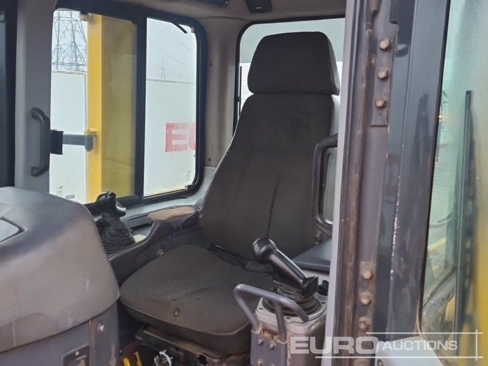 Buldozer Komatsu D65PX-15: fotoğraf 40