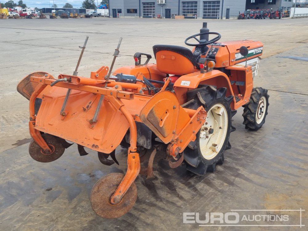 Kubota B1502 - Küçük traktör: fotoğraf 5 Kubota B1502 - Küçük traktör: fotoğraf 5