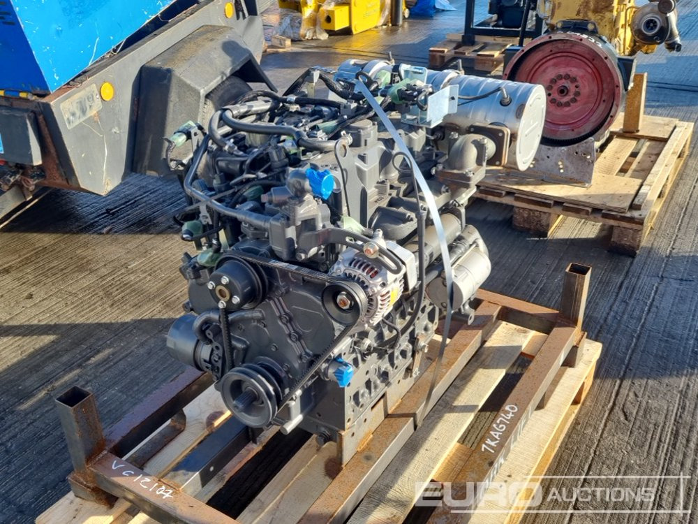 Kubota V2403 - Motor: fotoğraf 1 Kubota V2403 - Motor: fotoğraf 1