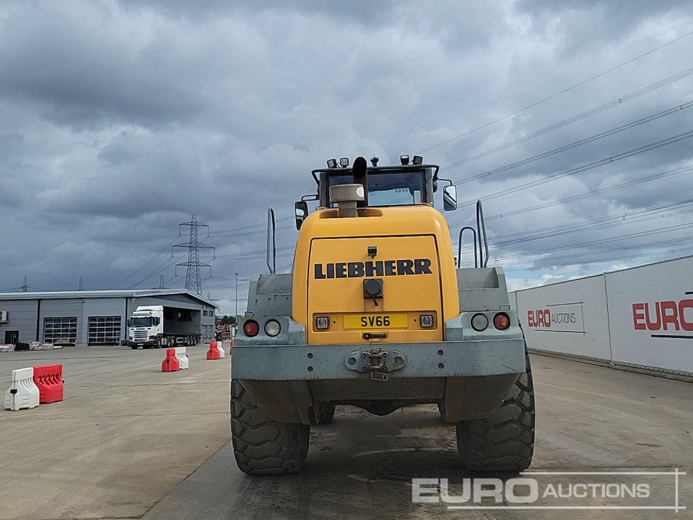 Liebherr L566 - Tekerlekli yükleyici: fotoğraf 4 Liebherr L566 - Tekerlekli yükleyici: fotoğraf 4