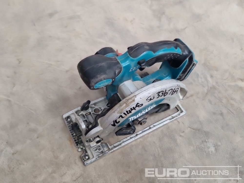 Makita BSS610 18 Volt Cordless Circular Saw (Body & Case Only) - İnşaat ekipmanı: fotoğraf 4 Makita BSS610 18 Volt Cordless Circular Saw (Body & Case Only) - İnşaat ekipmanı: fotoğraf 4