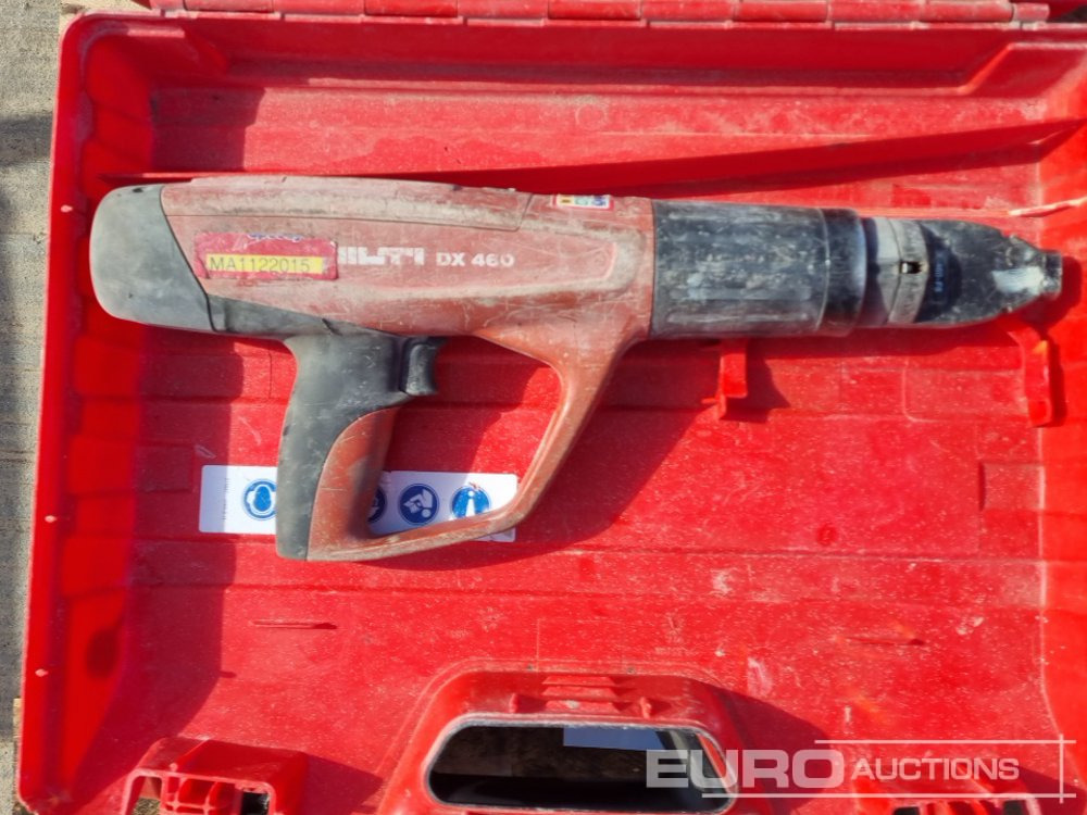 Makita DC10WA Battery Nail Gun, Battery & Charger, Paslode Impulse 30 Battery Nail Gun, Hilti Battery Nail Gun (3 of) - İnşaat ekipmanı: fotoğraf 4 Makita DC10WA Battery Nail Gun, Battery & Charger, Paslode Impulse 30 Battery Nail Gun, Hilti Battery Nail Gun (3 of) - İnşaat ekipmanı: fotoğraf 4