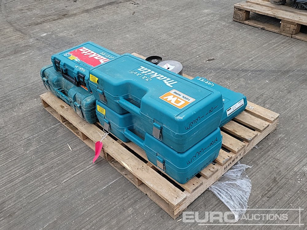 Makita HR3210C 110Volt Hammer Drill, GA9020 110Volt Angle Grinder (2 of), HP2050 110Volt Drill, 4350FCT 110Volt Jigsaw, GA4530R 110 Volt Angle Grinder - İnşaat ekipmanı: fotoğraf 3 Makita HR3210C 110Volt Hammer Drill, GA9020 110Volt Angle Grinder (2 of), HP2050 110Volt Drill, 4350FCT 110Volt Jigsaw, GA4530R 110 Volt Angle Grinder - İnşaat ekipmanı: fotoğraf 3