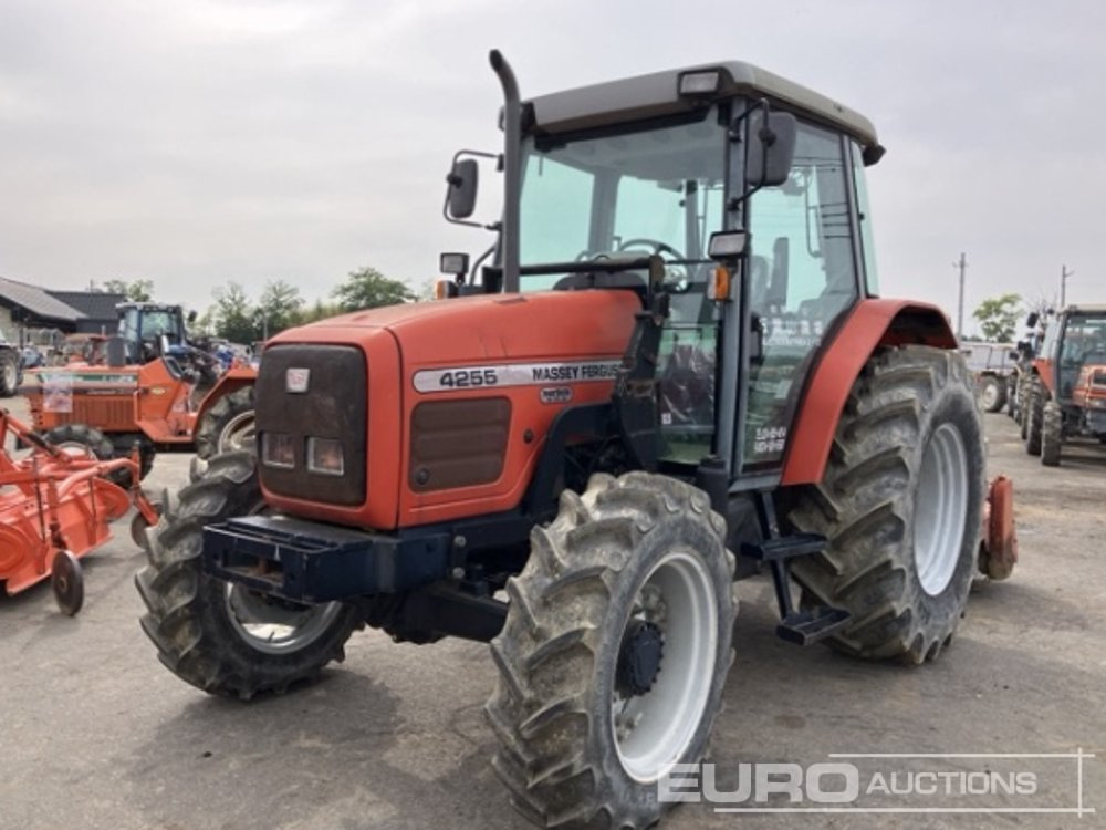Massey Ferguson 4255 - Traktör: fotoğraf 1 Massey Ferguson 4255 - Traktör: fotoğraf 1