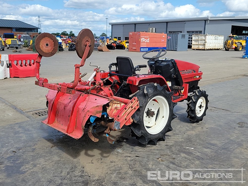 Mitsubishi MT155 - Küçük traktör: fotoğraf 5 Mitsubishi MT155 - Küçük traktör: fotoğraf 5
