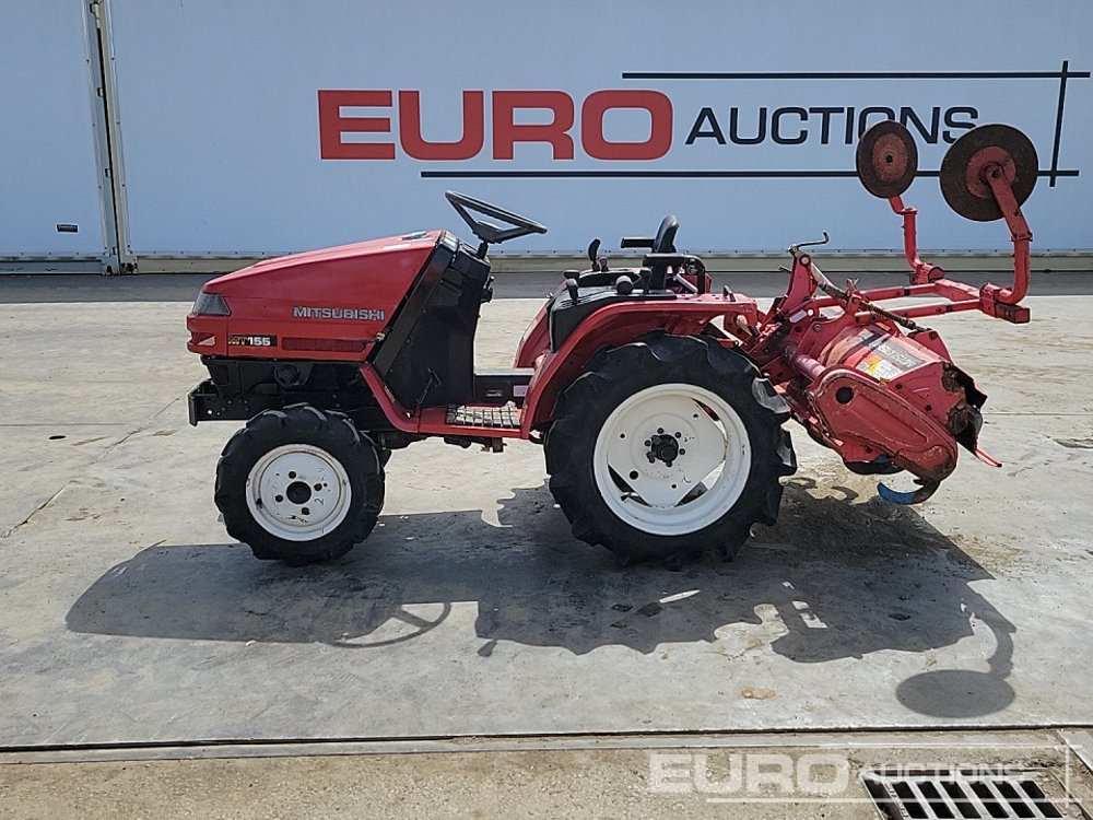 Mitsubishi MT155 - Küçük traktör: fotoğraf 2 Mitsubishi MT155 - Küçük traktör: fotoğraf 2
