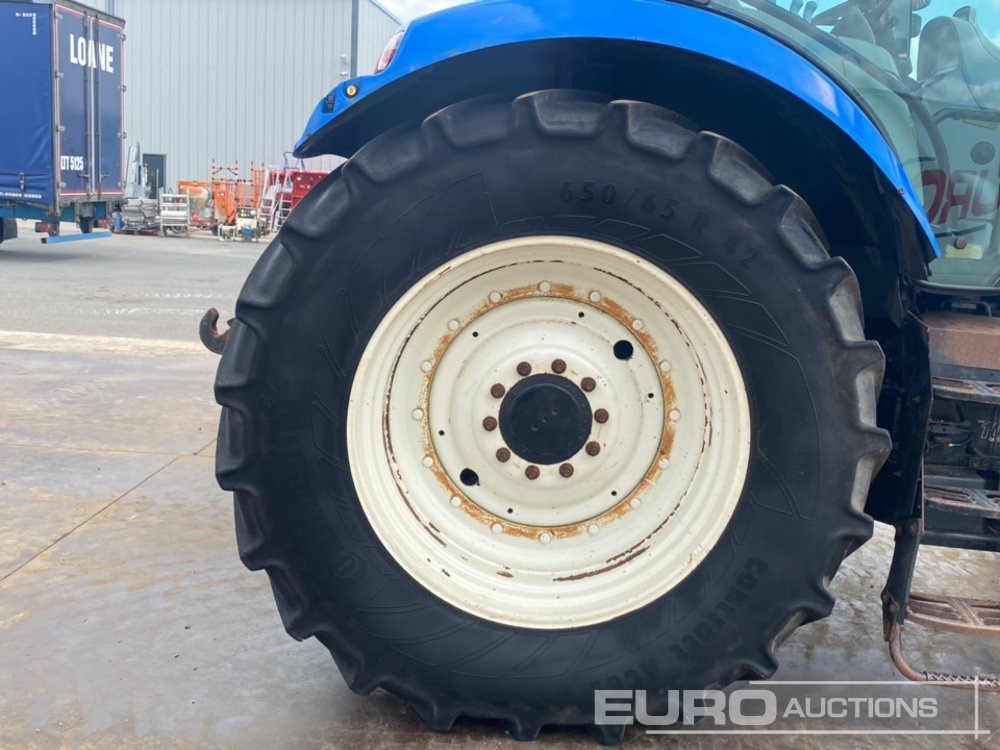 Traktör New Holland T7050: fotoğraf 24