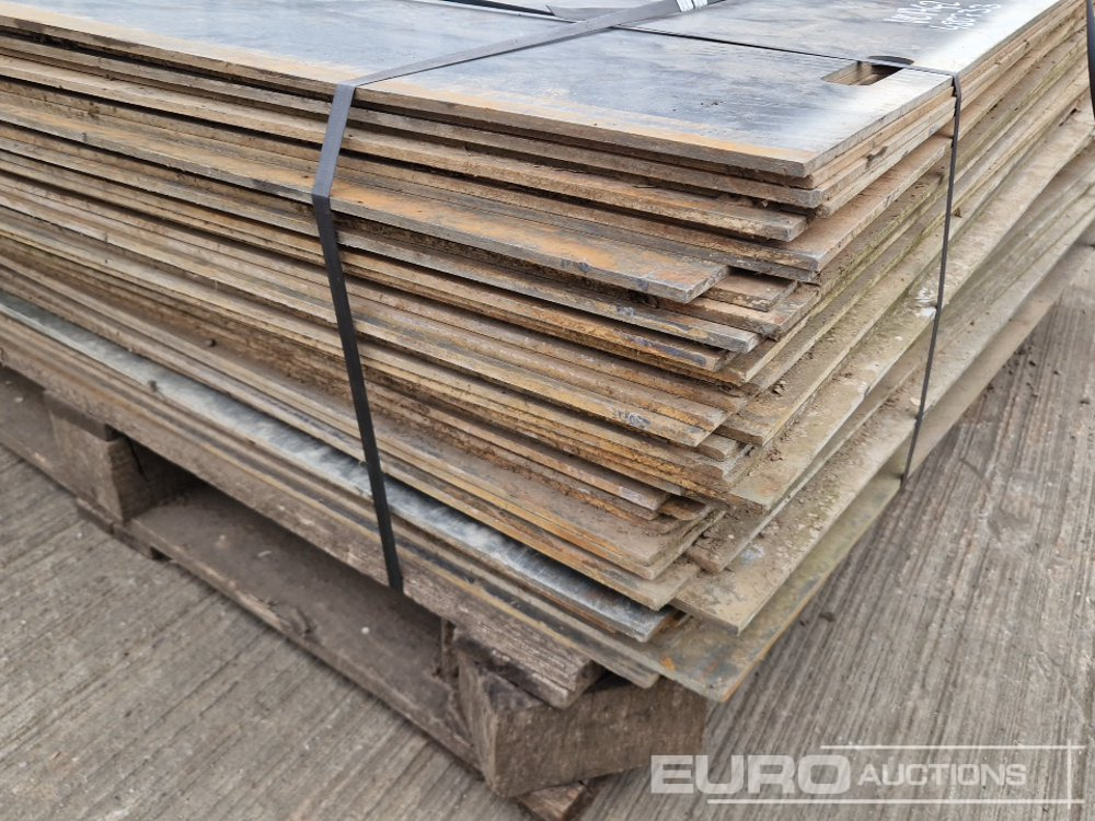 Pallet of 4' x 4' Plastic Plates - İnşaat ekipmanı: fotoğraf 5 Pallet of 4' x 4' Plastic Plates - İnşaat ekipmanı: fotoğraf 5