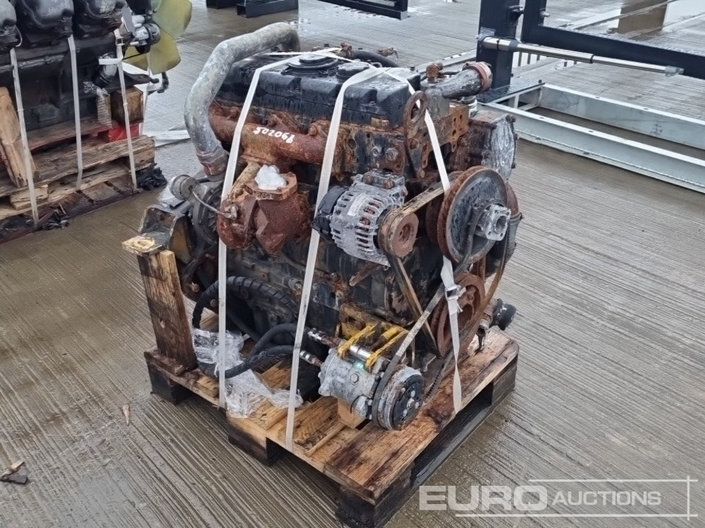 Motor Perkins CAT C4.4 1104C: fotoğraf 7