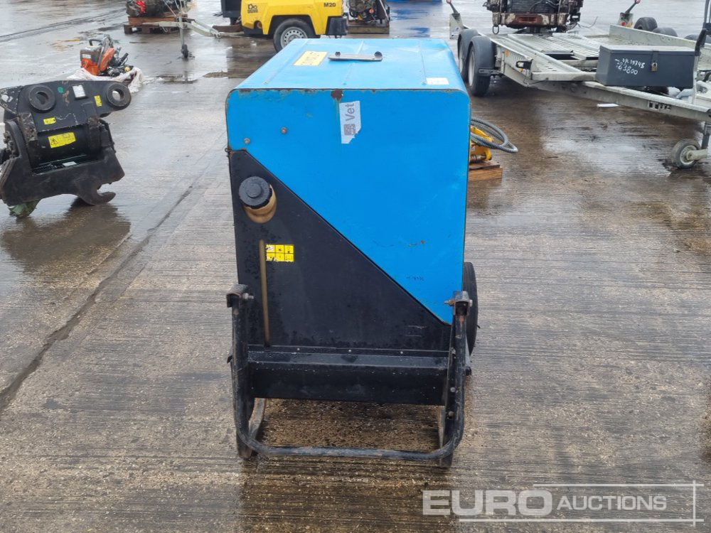Pramac 6kVA Generator, Yanmar Engine - Elektrikli jeneratör: fotoğraf 4 Pramac 6kVA Generator, Yanmar Engine - Elektrikli jeneratör: fotoğraf 4