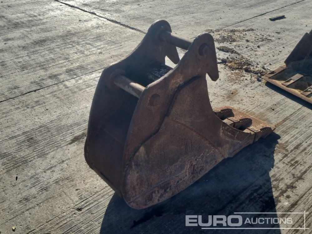 Rhinox 18" Digging Bucket 65mm Pin to suit 13 Ton Excavator - Kova: fotoğraf 5 Rhinox 18" Digging Bucket 65mm Pin to suit 13 Ton Excavator - Kova: fotoğraf 5