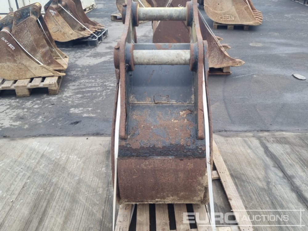 Rhinox 24" Digging Bucket 80mm Pin to suit 20 Ton Excavator - Kova: fotoğraf 4 Rhinox 24" Digging Bucket 80mm Pin to suit 20 Ton Excavator - Kova: fotoğraf 4