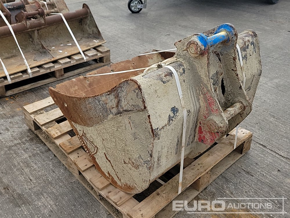 Rhinox 36" Digging Bucket 45mm Pin to suit 4-6 Ton Excavator - Kova: fotoğraf 3 Rhinox 36" Digging Bucket 45mm Pin to suit 4-6 Ton Excavator - Kova: fotoğraf 3