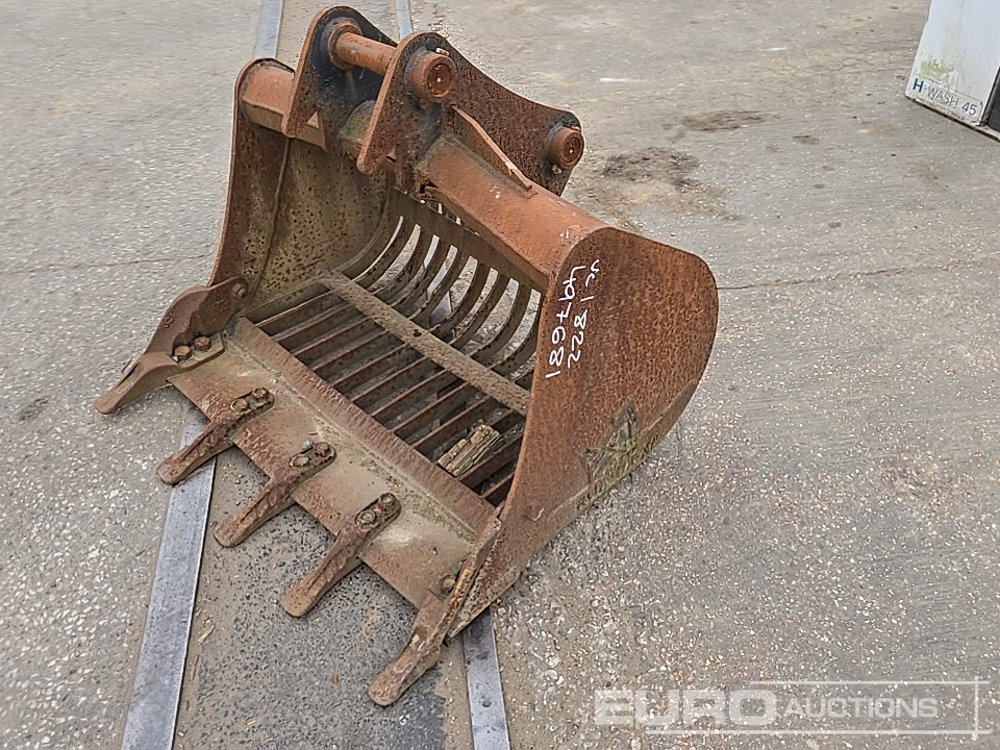 Rhinox 36" Skeleton Bucket 45mm Pin to suit 4-6 Ton Excavator - Kova: fotoğraf 1 Rhinox 36" Skeleton Bucket 45mm Pin to suit 4-6 Ton Excavator - Kova: fotoğraf 1
