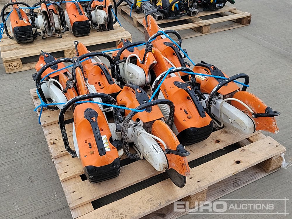 Stihl 410 - Asfalt döşeme aracı: fotoğraf 4 Stihl 410 - Asfalt döşeme aracı: fotoğraf 4