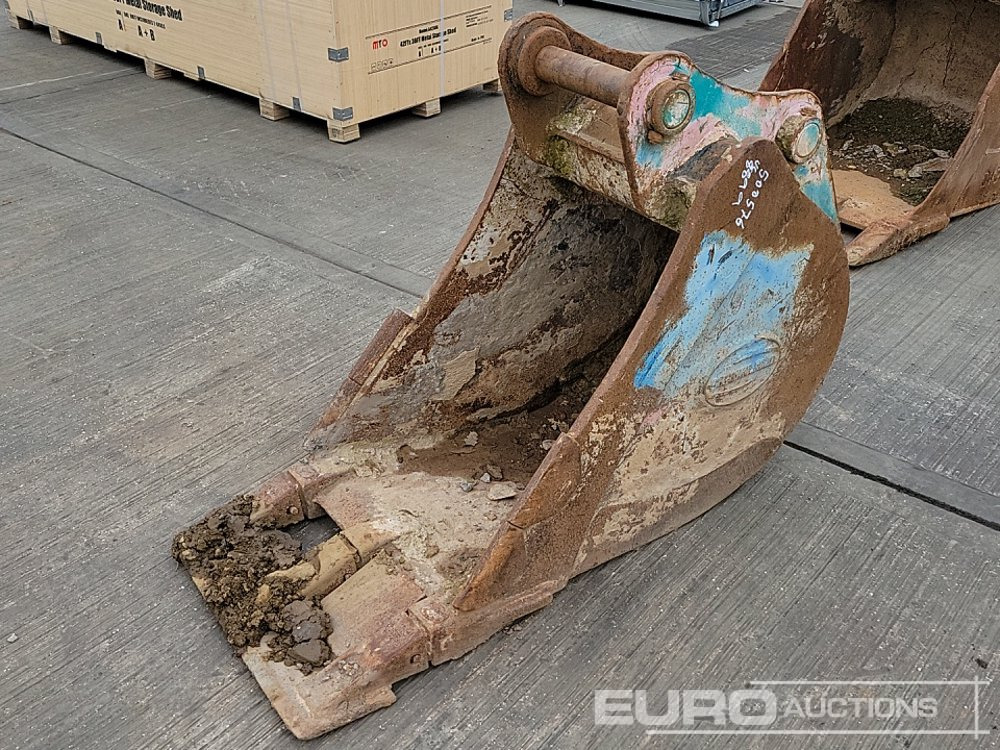 Strickland 24" Digging Bucket 65mm Pin to suit 13 Ton Excavator - Kova: fotoğraf 1 Strickland 24" Digging Bucket 65mm Pin to suit 13 Ton Excavator - Kova: fotoğraf 1
