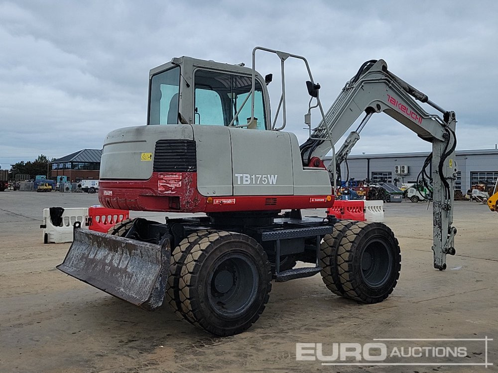 Takeuchi TB175W - Tekerlekli ekskavatör: fotoğraf 5 Takeuchi TB175W - Tekerlekli ekskavatör: fotoğraf 5
