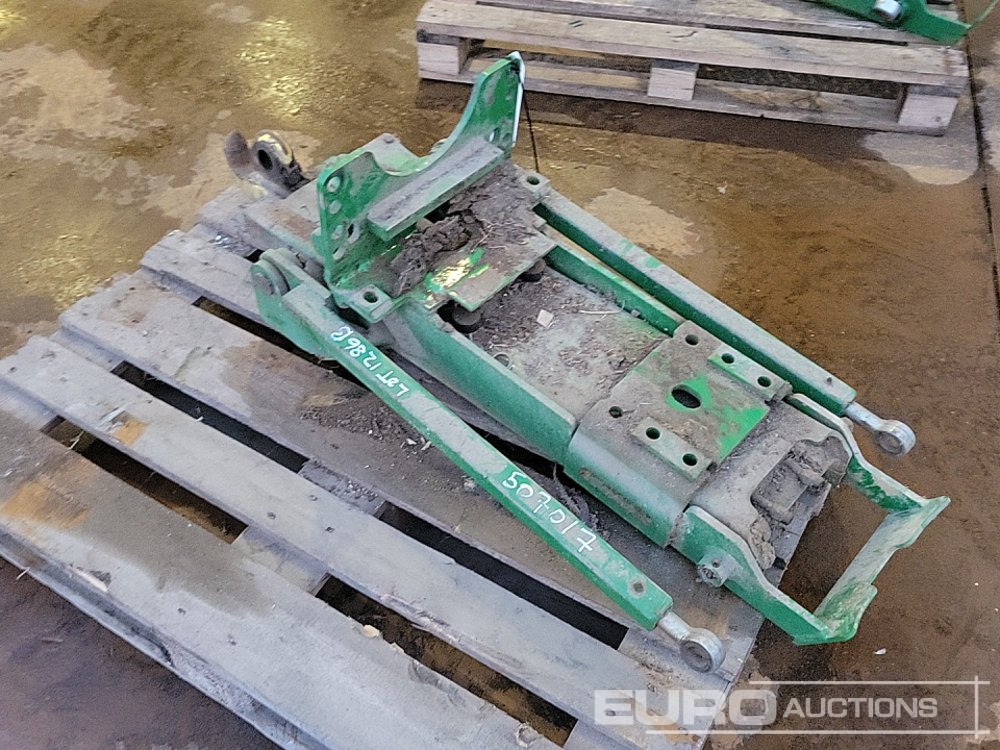 John Deere Pick Up Hitch to suit Tractor - Tarım araçları: fotoğraf 3 John Deere Pick Up Hitch to suit Tractor - Tarım araçları: fotoğraf 3