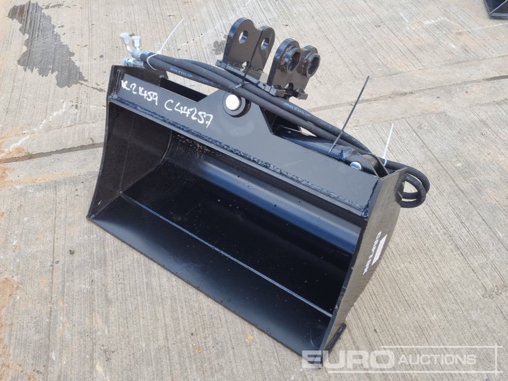 Unused 2025 Captok 24" Hydraulic Titling Bucket 25mm Pin to suit Mini Excavator - Kova: fotoğraf 1 Unused 2025 Captok 24" Hydraulic Titling Bucket 25mm Pin to suit Mini Excavator - Kova: fotoğraf 1